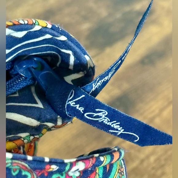 Vera Bradley Venetian Paisley Shoulder Bag – Large Quilted Tote - Picture 9 of 15